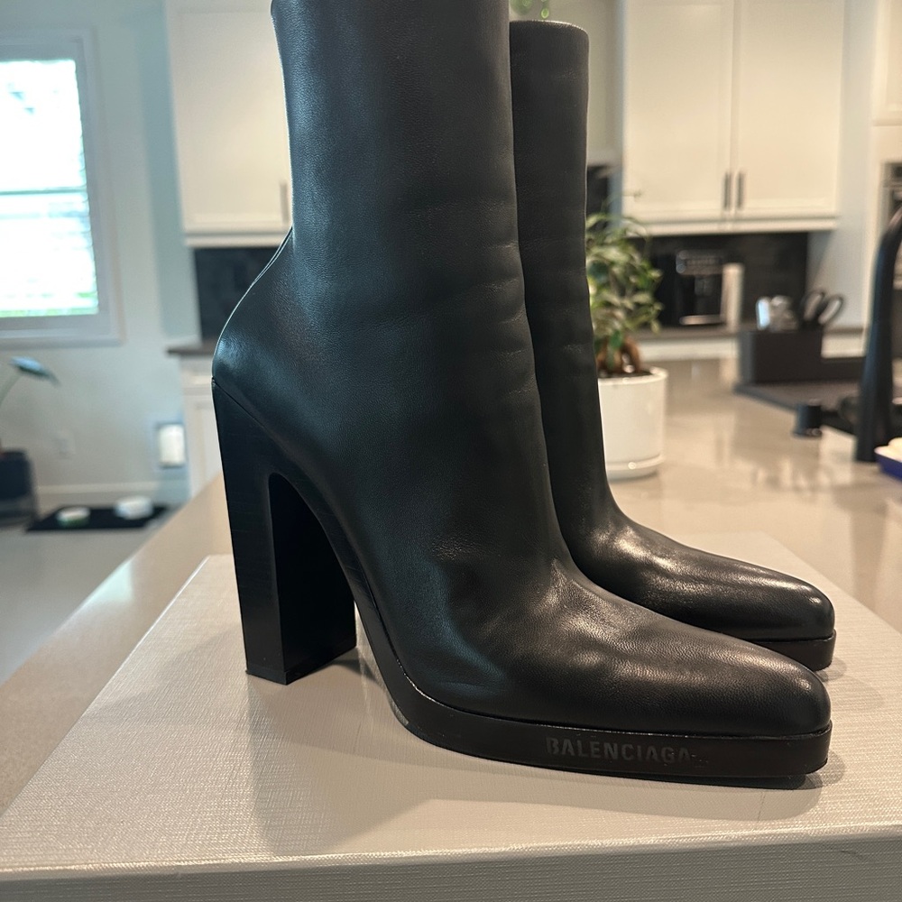 Balenciaga Women's Black Leather Boots